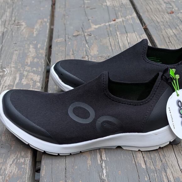 NWT OOFOS OOMG Sport Men\'s Size 9 EU 42 Black White Recovery Slip-On Shoes main image 7